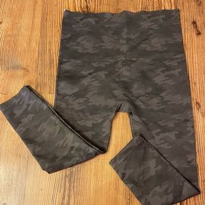 SPANX 3X “Look At Me Now” Camo leggings